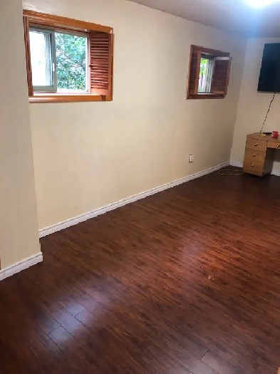 2  Bedroom Walkout Basement for Rent Image# 2