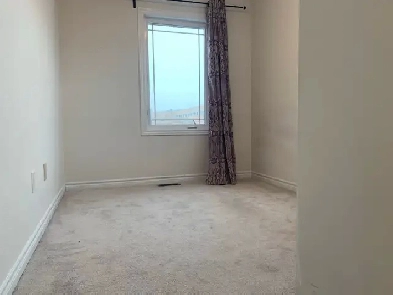 Room for rent Essa & Ardagh - Barrie Image# 7
