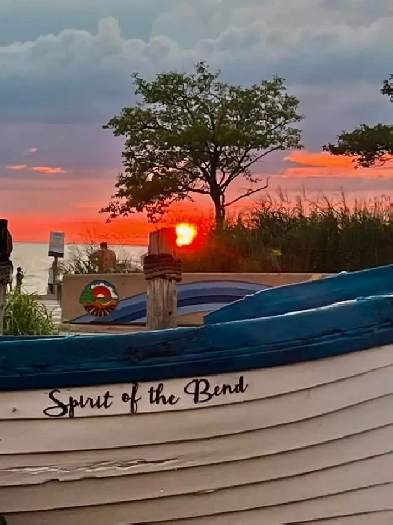 Grand Bend Apartment Available July 1st Image# 4