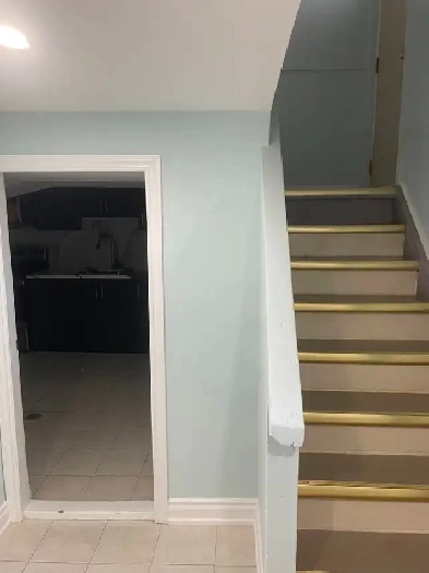 Newly renovated basement apartment for rent (Kennedy & Eglinton) Image# 6