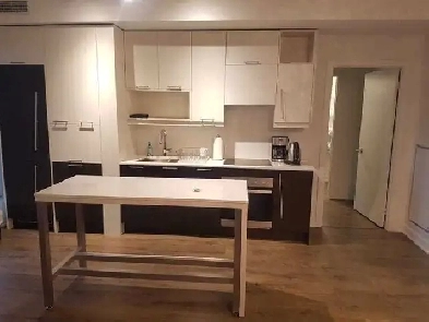 All furnished 4 months Great Location!! Image# 4