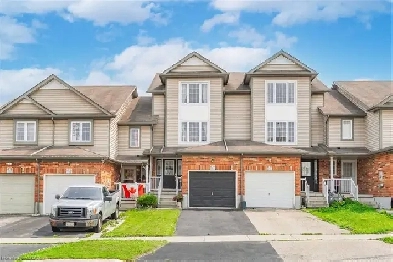 3 Bed/2 Bath Townhouse for Rent- Kitchener $2700 & 70% Utilities Image# 8