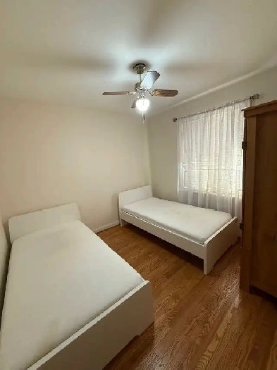 Sharing Room Image# 4