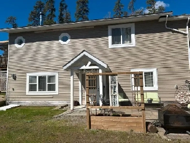 Lake House Image# 8