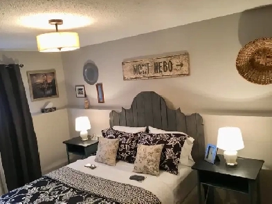 2 - Fully Furnished Two Bedroom Suites - Fantastic Location Image# 1