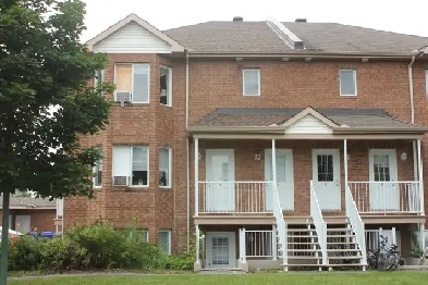 Quite and spacious 2br apt in plateau with appliances July 1st Image# 8