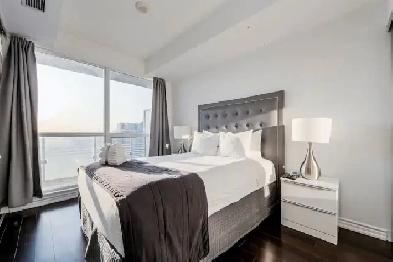 Short Term Furnished Condo near Sick Kids Hospital, U of T, TMU Image# 9