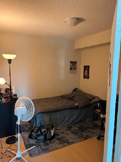 Spacious Room for Sublease – 10 Capreol Crt | $1100/month Image# 5