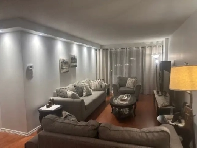 Condo 5 1/2 de Luxe à louer Image# 2