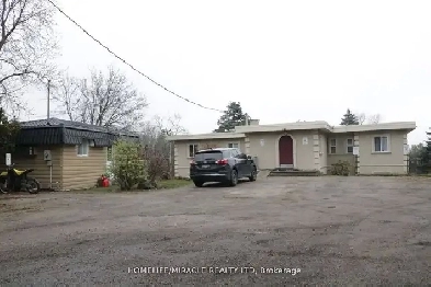 Investors/First Timer: 7 5 B/R Detached With Fin W/O Bsmt In Cal Image# 1