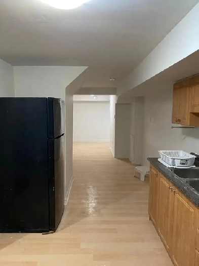 Basement For Rent - Torbram & Sandalwood Image# 4