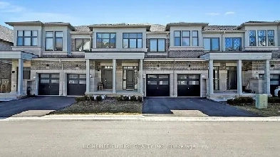 ⚡ONE YEAR OLD MODERN LUXURY TOWNHOME WITH 3 BEDROOMS IN OSHAWA! Image# 14
