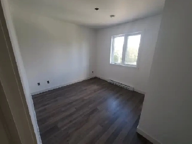 Appartement 3 1/2 à louer Image# 4