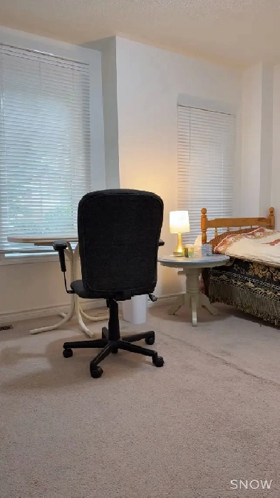 Furnished Room for Rent-female Image# 7