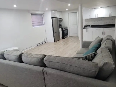 3 1/2 semi-meublé Image# 1