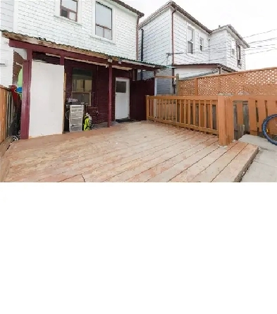 2 bedroom apartment in a house near woodbine subway Image# 1