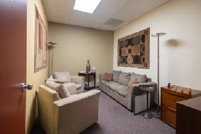 8 Professional Office spaces for Rent in 595 Clifton St. Wpg, MB Image# 4