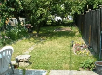 nice unfurnished ROOM SharedHouse near Subway Image# 1