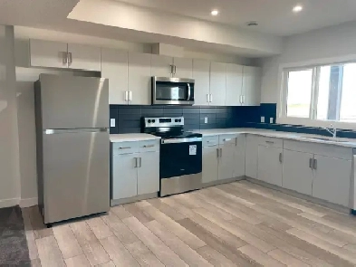 Two Bedroom Walkout Basement in Pine Creek $1600 available 01Sep Image# 4