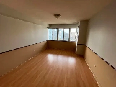 Master Bedroom with Ensuite (All-Inclusive) Image# 1