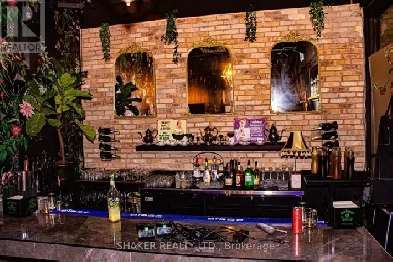 Bar/Nightclub Opportunity – Fully Renovated & Licensed! Image# 1