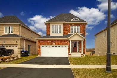 3 Bedroom House For Sale in Stayner Image# 8