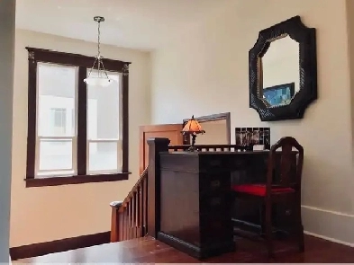 Summer sublet in James Bay Image# 1
