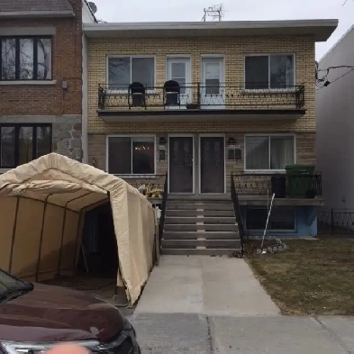 GRAND 7 ½ et plus RDC   Garage QUARTIER AHUNTSIC Image# 1