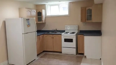 BRIGHT CLEAN TWO-BEDROOM BASEMENT APARTMENT Image# 2