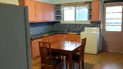 Furnished room for rent in 61/2 upper duplex of NDG in Montreal Image# 1