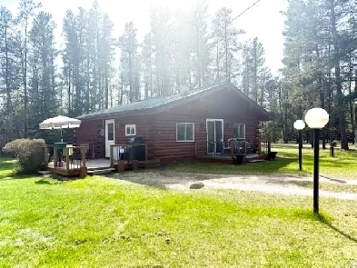 Charming Country Home on 1.47 Acres – Woodridge, MB Image# 4