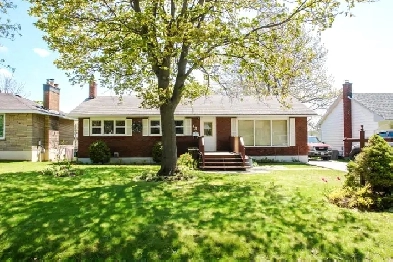 Sault College Student Rooms for Rent - 2 min Walking Distance