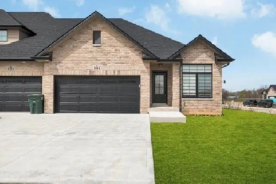 501 Water Road, Amherstburg ON Image# 1