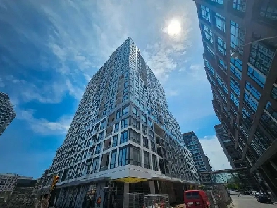 Queens Quay 1bdrm Sugar Beach Image# 4