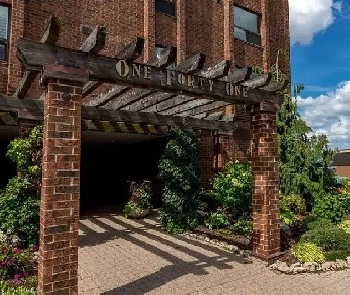 LOOKING FOR 3 STUDENTS!! Image# 1