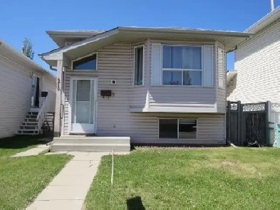 SINGLE HOUSE FOR RENT IN APPLEWOOD SE CALGARY AB Image# 5
