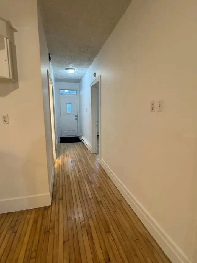 Logement a louer, grand 3 et demi, 1050$, Tetreaultville Image# 1