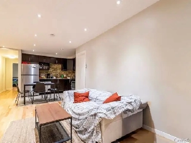 Apartment of 2 bedrooms-Welcome students Image# 10