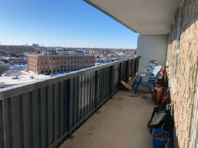 Spacious 3-bedroom 2-bath apartment near Carleton U. for rent Image# 1