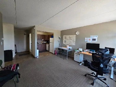 1 Bed 1 Bath Apartment Image# 9