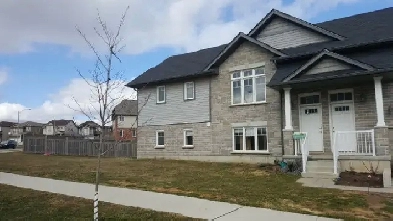 2 bedroom apartment July 1st - Ira Needles and University Image# 1