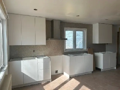 6 1/2 Duvernay, Laval Image# 1