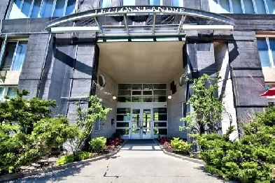 Beau Condo 3 1/2  à louer près Berri-UQUAM Image# 6