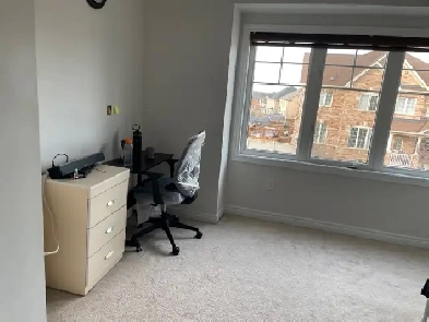 private room for rent Image# 3