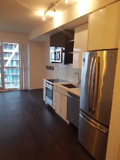 1 bedroom @ 33 Shore Breeze Dr Etobicoke, ON M8V0G1 Image# 7