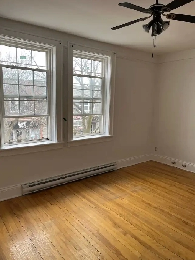 2 bedroom plus Den Image# 6