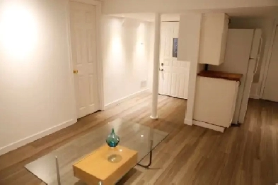 BRIGHT, SPACIOUS 1 BR BASEMENT APARTMENT Image# 8