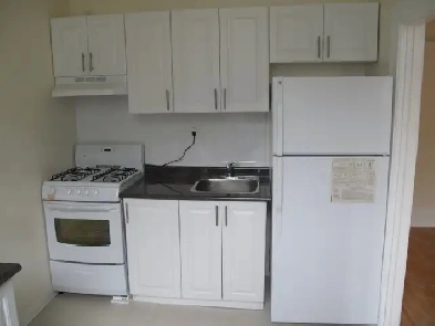Downtown Apartment - 26 Gifford Street Image# 2