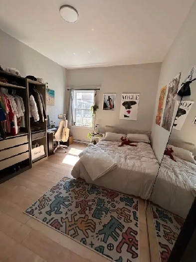 5 Bed 2 Bathroom Room for Rent Image# 2