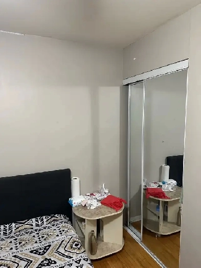 private room for girl Image# 2